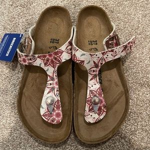 Birkenstock Gizeh Sandals
